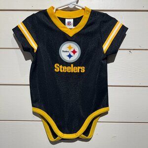 Pittsburgh Steelers NFL Team Apparel Baby Bodysuit 18 Month Snap Neck Black Gold